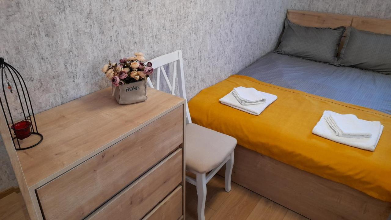 Yellow Apartment تبليسي المظهر الخارجي الصورة