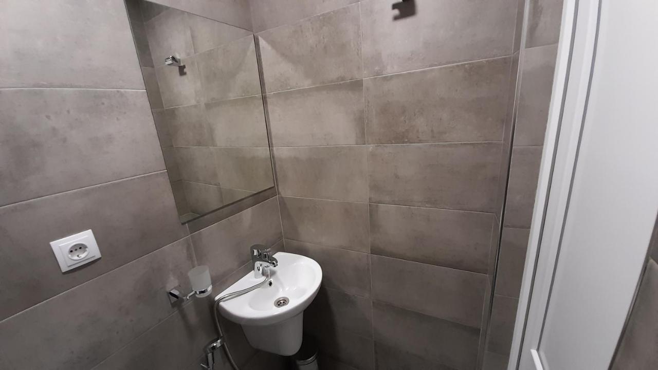 Yellow Apartment تبليسي المظهر الخارجي الصورة