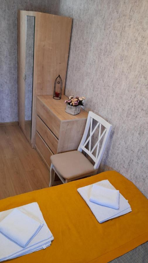 Yellow Apartment تبليسي المظهر الخارجي الصورة